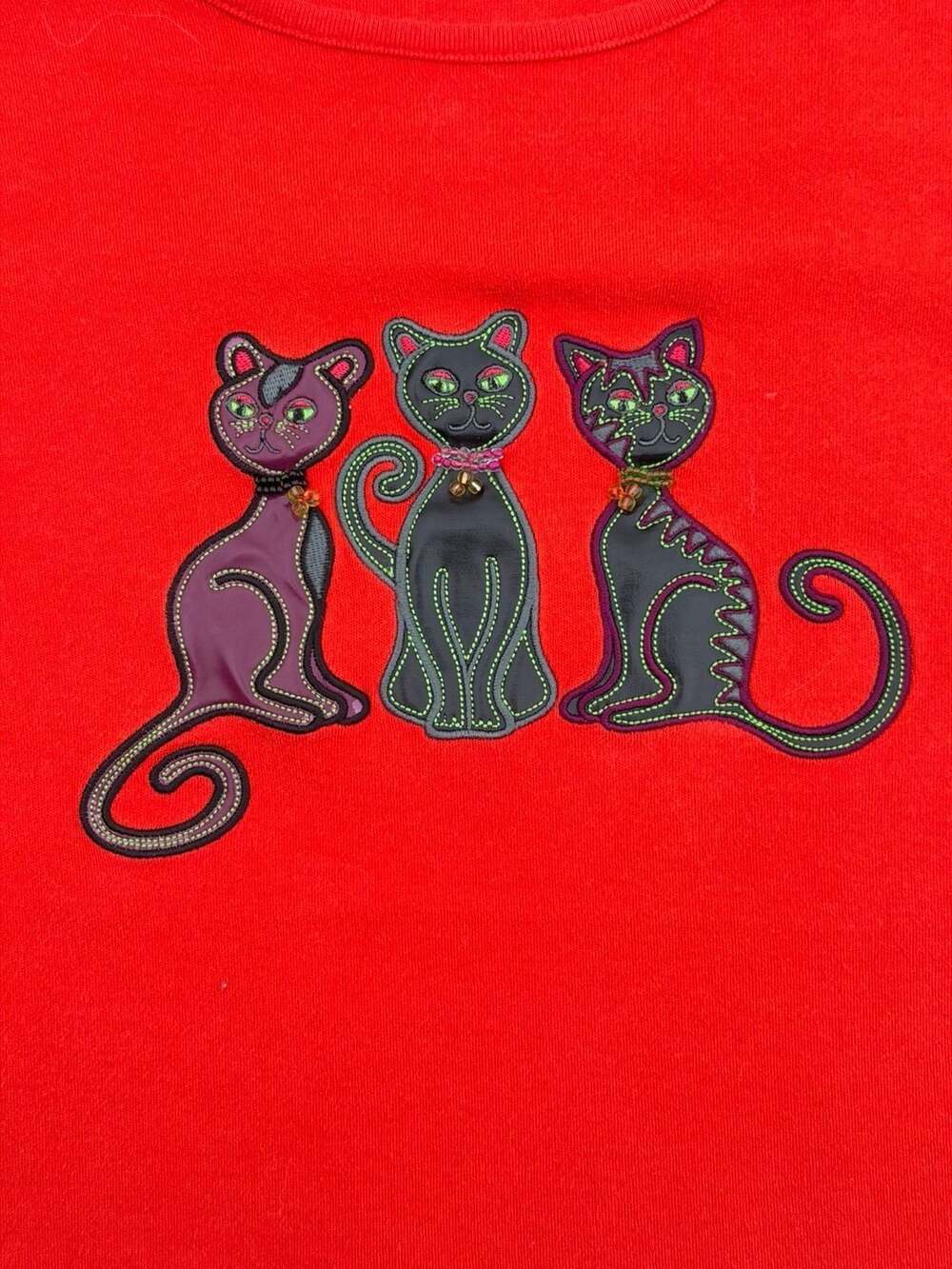 c.b. casual Red Three Cat Applique Long Sleeve Top